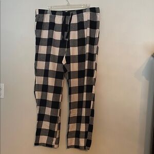 Old Navy Womens Casual Black and White Plaid Lounge Pants